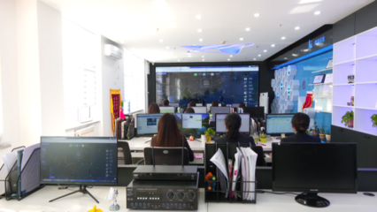 優(yōu)環(huán)境強引擎 計算機網(wǎng)絡科技企業(yè)乘“數(shù)”而上加速跑